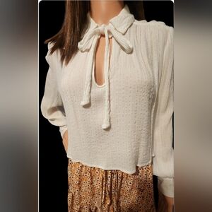 Gauze pull over blouse with gold metallic lurex size M